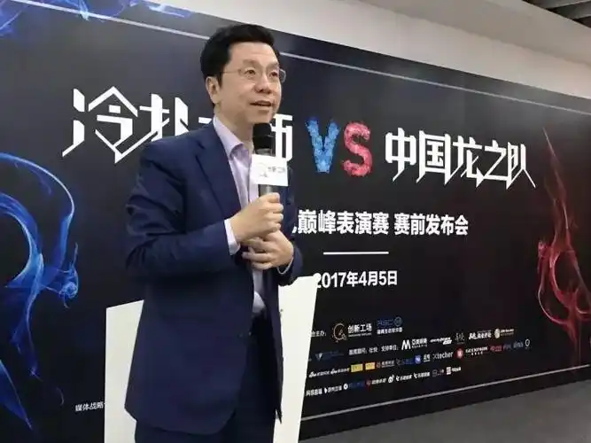 [流言板]米切尔：因无冠批评哈登不公平，他曾饱受腿筋伤势困扰