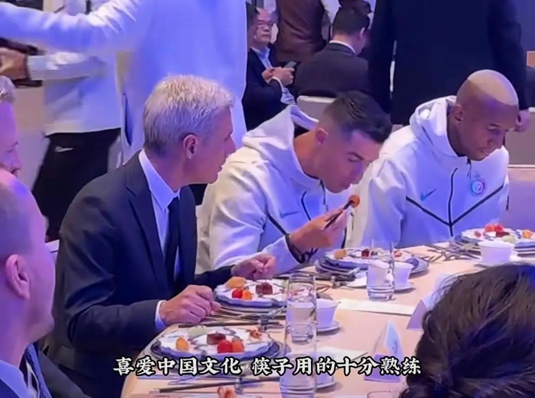 [流言板]美记：我认为未来雷霆需动用一些筹码再签位球星与马刺同步